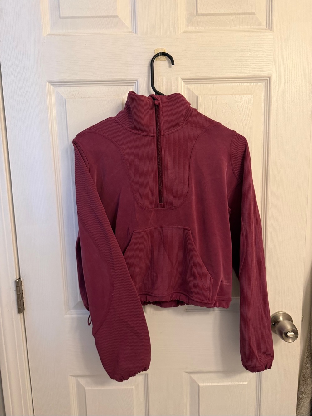 Lulu Lemon Womens Half-Zip Pullover, size 2!